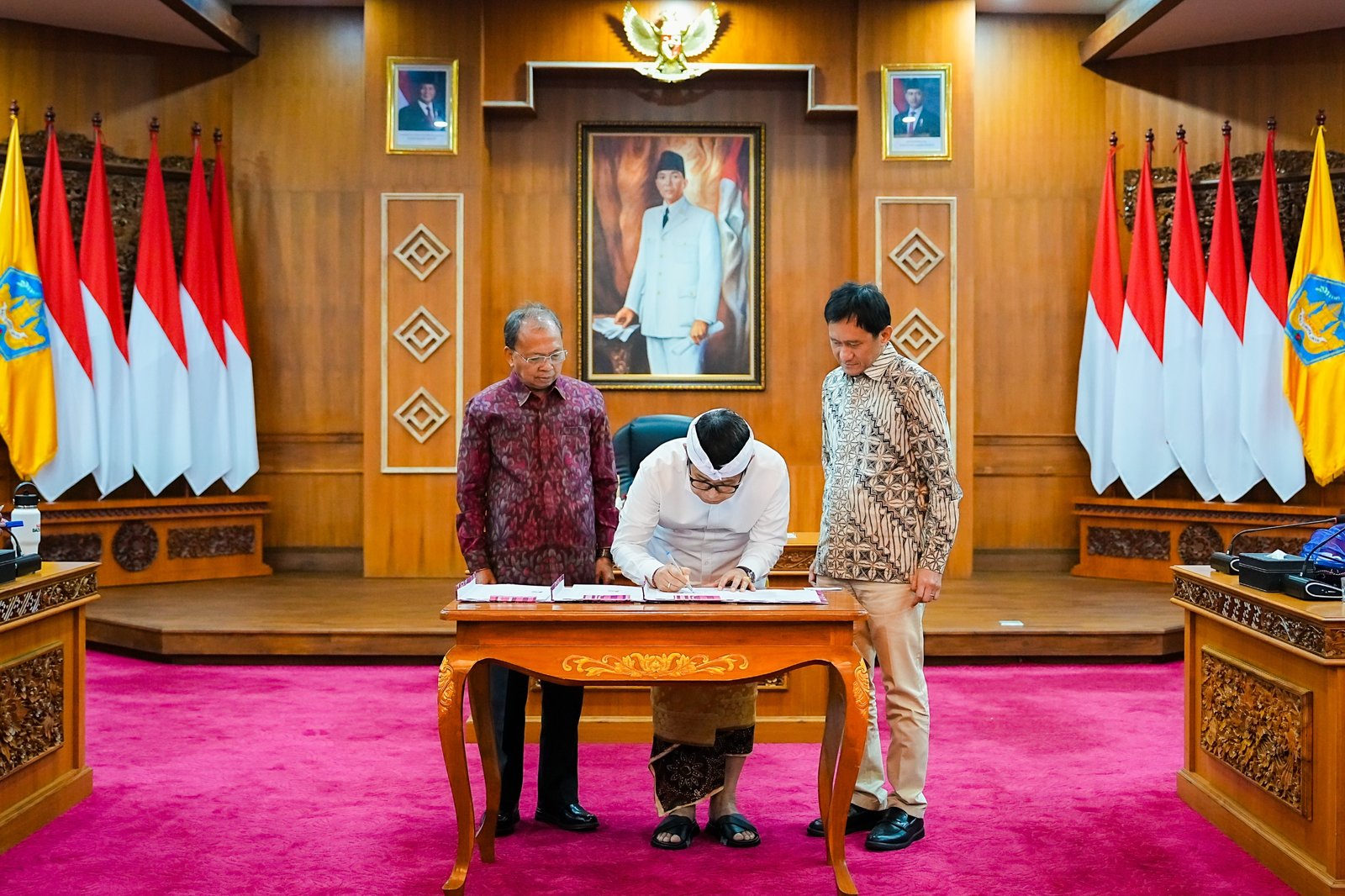 Pemkab Badung dan PT KAI Teken Kerja Sama Trem Listrik 13,1 Km Penghubung Bandara Ngurah Rai-Canggu, Target Beroperasi 2028