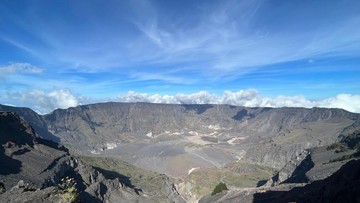 Pendakian Gunung Tambora Ditutup Total, 4 Jalur Dilarang karena Karhutla