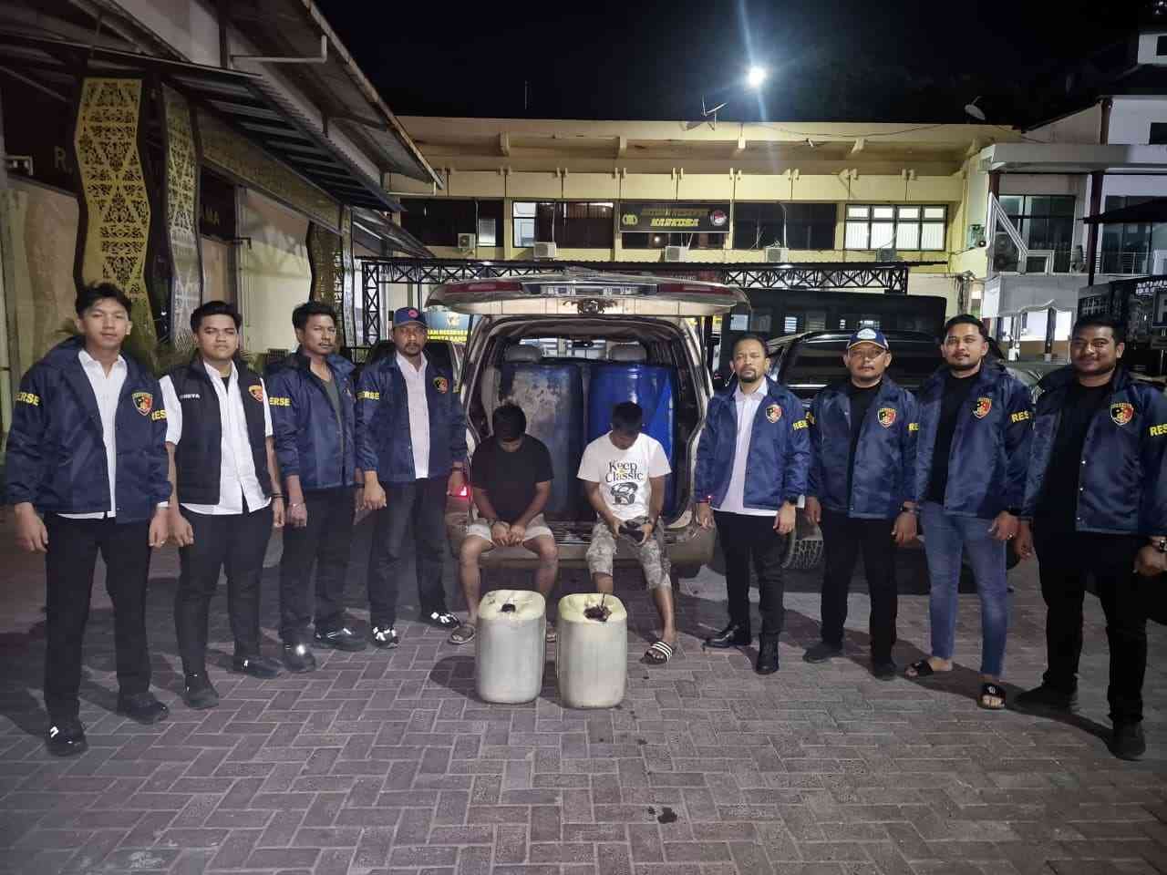 Satreskrim Polresta Banda Aceh Amankan 600 Liter Biosolar Subsidi dari Dua Pria di Meuraxa