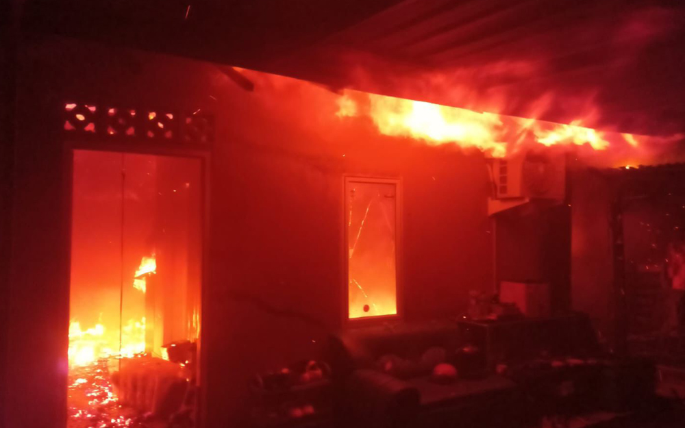 Rumah di Haji Unggar Tanjungpinang Ludes Terbakar, Kerugian Capai Rp300 Juta