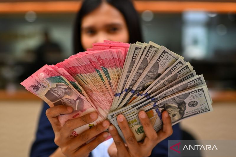 Kurs Rupiah Rabu Pagi Melemah ke Rp17.774, Konflik AS-Iran dan Harga Minyak Jadi Biang Kerok