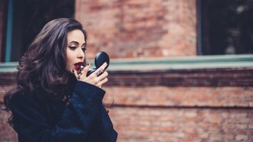Gen Z Paling Boros Beli Kosmetik, Siap Bayar Mahal demi Produk Premium