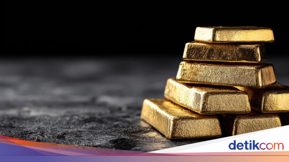 Harga Emas Antam Anjlok, Buyback Terjun Rp 40 Ribu ke Rp 2,477 Juta