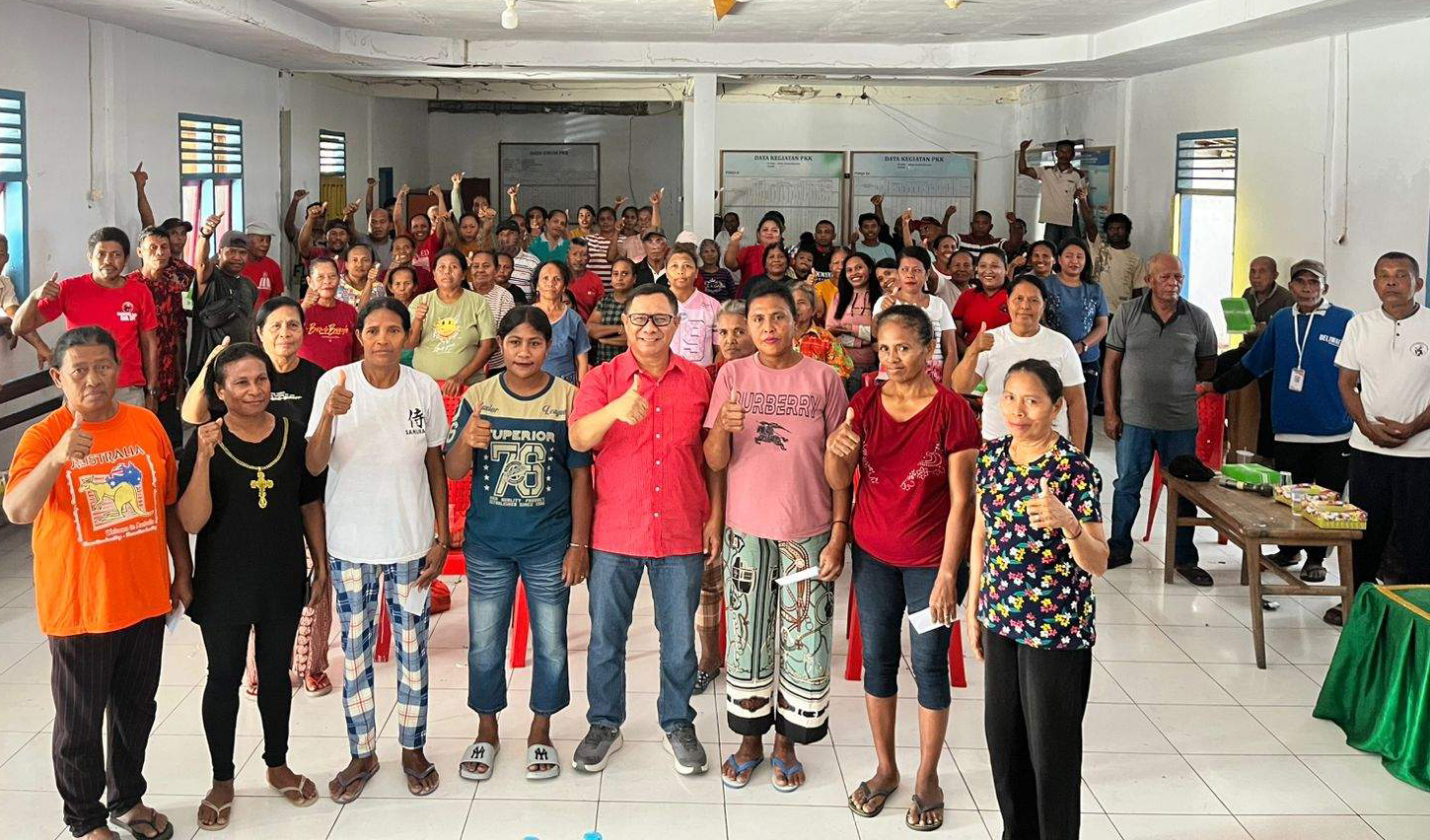 Anggota DPRD Maluku Ingatkan Warga Tiga Desa di Kormomolin Cegah Karhutla Saat Musim Pameri Kebun