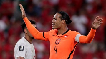 Van Dijk Tunggu Keputusan Xavi Hernandez untuk Perpanjang Karier di Timnas Belanda