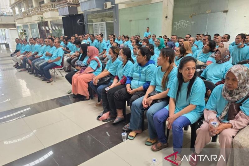 Kementerian P2MI Takedown 7.908 Lowongan Kerja Fiktif di Luar Negeri