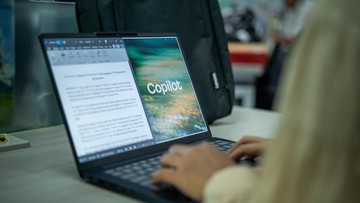 Lenovo IdeaPad Slim 3i: Laptop Ringan Buat Gaming Santai, Kuliah, dan Kerja