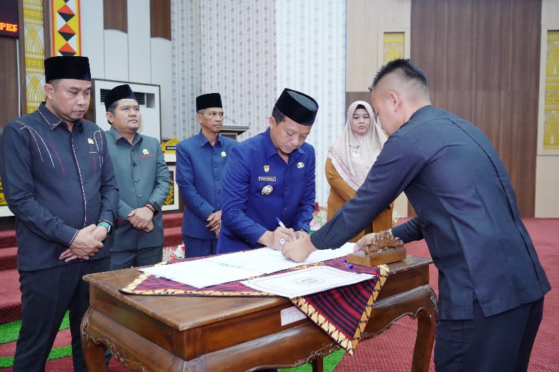 Pemkab Pringsewu dan DPRD Teken Perubahan KUA-PPAS 2026, Belanja Daerah Naik 3,60 Persen