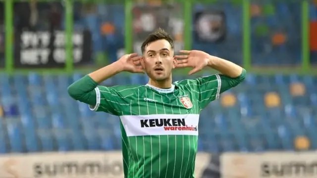 Dean Zandbergen Resmi Gabung Dinamo Bucuresti, Kontrak Tiga Musim untuk Garasi Timnas Indonesia