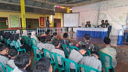 Tim Karhutla Mabes TNI Edukasi 150 Guru dan Pelajar di Lampung Utara Cegah Titik Api dari Sekolah