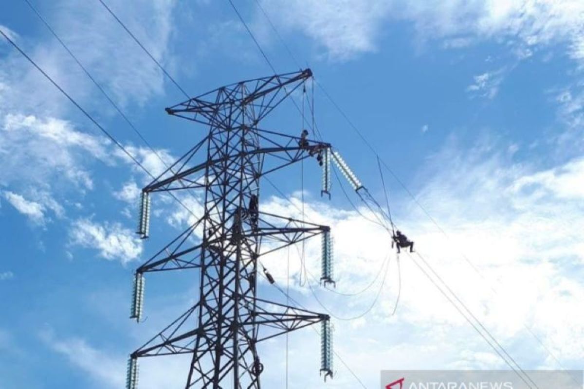 PLN Bangun SUTT 140 Km di Pantai Barat-Selatan Aceh untuk Cegah Pemadaman Akibat Bencana