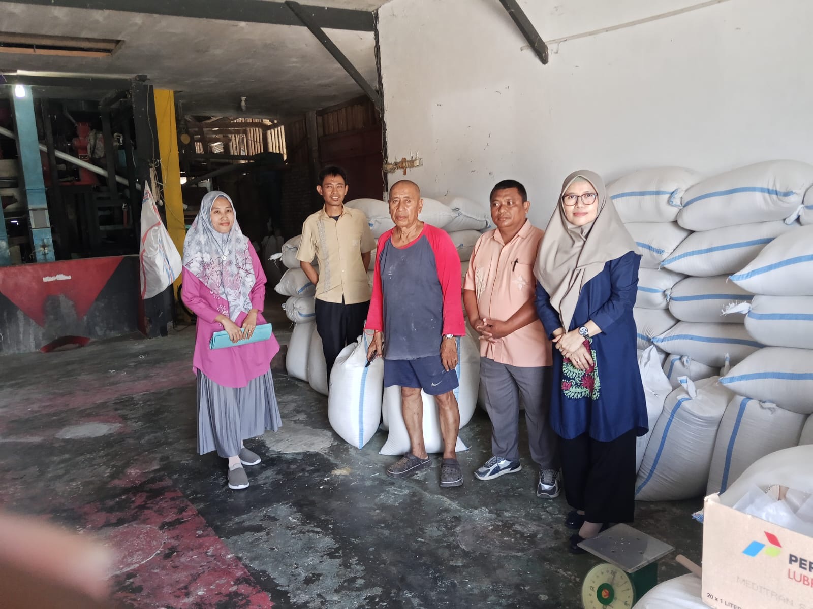 UD Taat Karya Bone Bolango Digarap BPMKP Gorontalo demi Tembus Pasar Modern, Targetkan Beras Premium Bersertifikat