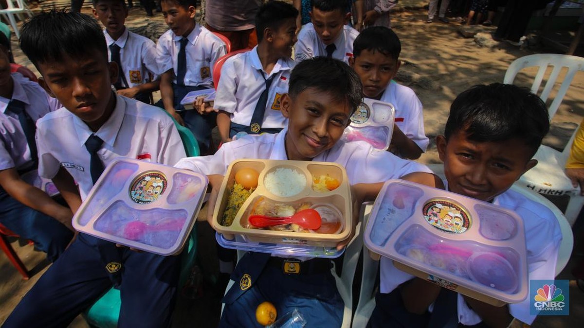 Anggaran Makan Bergizi Gratis 2027 Disiapkan Rp 232,5 Triliun, Sasar 72,4 Juta Penerima