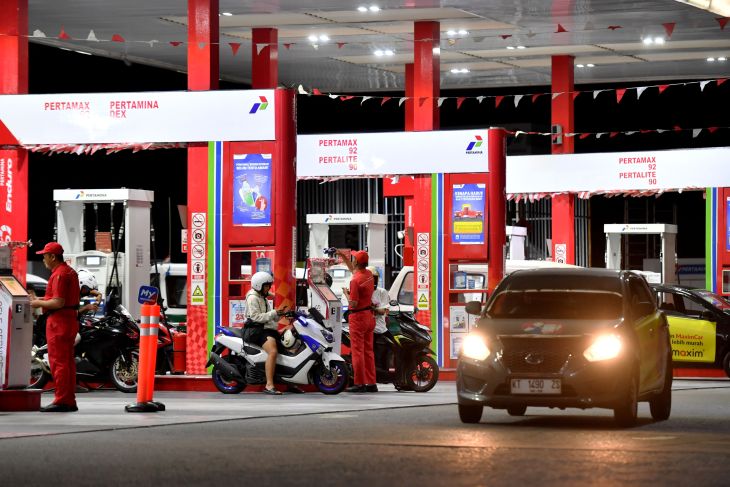 BBM Subsidi di Balikpapan: Mobil Pribadi Isi Pukul 22.00-06.00 WITA, Truk Berlaku Ganjil Genap