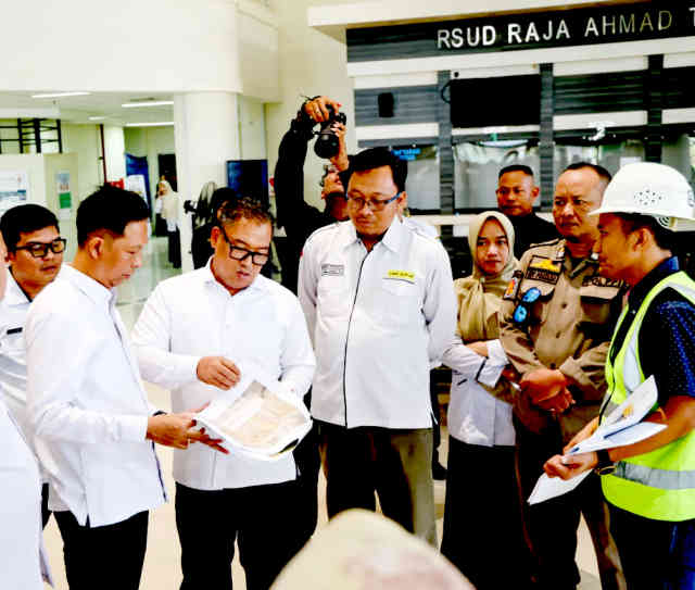 Wagub Kepri Tinjau Proyek RSUD RAT Tanjungpinang, Rp 19,98 Miliar untuk Lima Item Perbaikan