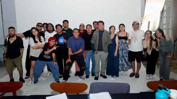 Film Jodoh di Tangan Mamak Hadirkan Aliando Syarief dan Marshanda dalam Drama Komedi Batak