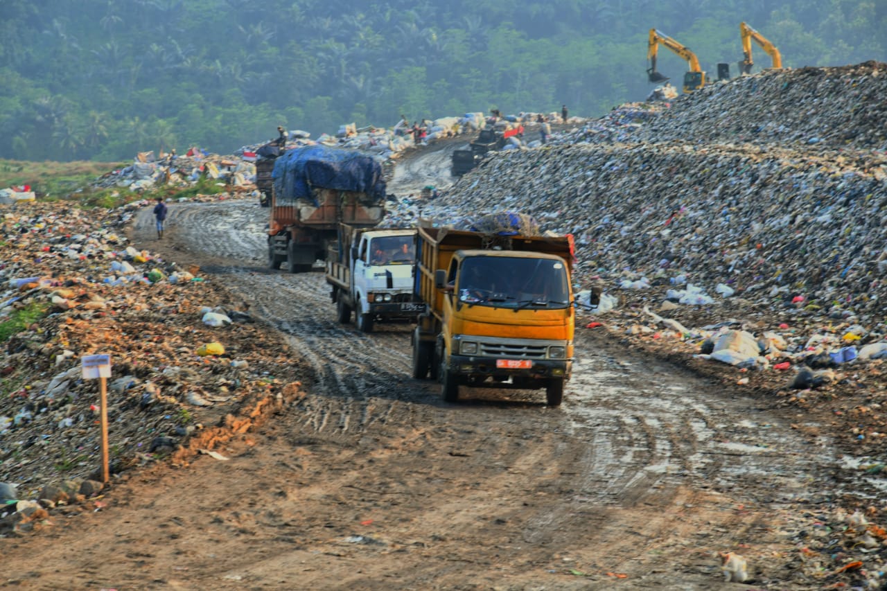 Daya Tampung TPA Sarimukti Kritis, Pemprov Jabar Siapkan Langkah Tambahan Usia Pakai Hingga TPPAS Legok Nangka Rampung 2029