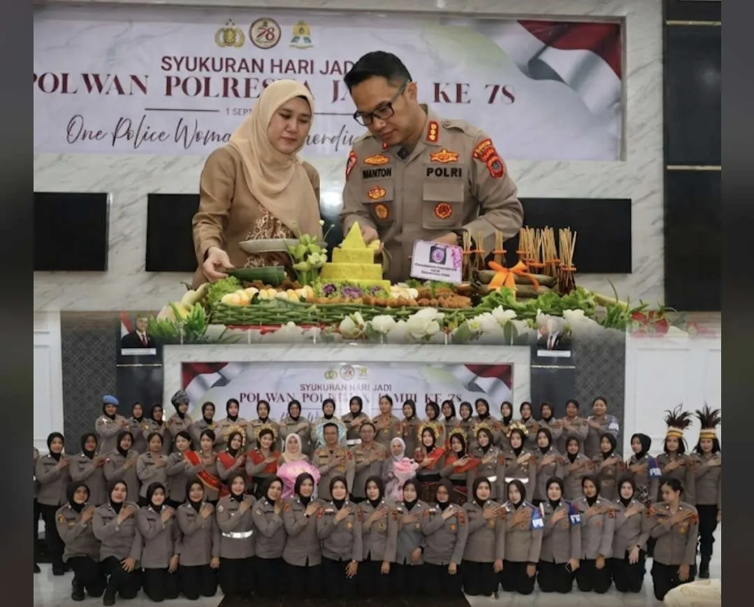 HUT Polwan ke-78 di Polresta Jambi, Kapolresta Ananto Herlambang Tekankan Profesionalisme dan Peran Garda Terdepan