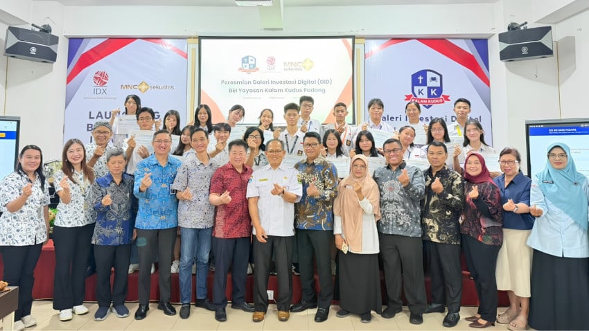 Galeri Investasi Digital Resmi Hadir di Kalam Kudus Padang, Kolaborasi MNC Sekuritas dan BEI