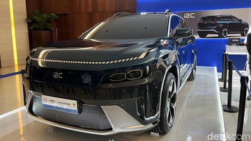Proyek Mobil Listrik Nasional 2028: Target Besar di Atas Kertas, Siapa Pabrikannya?