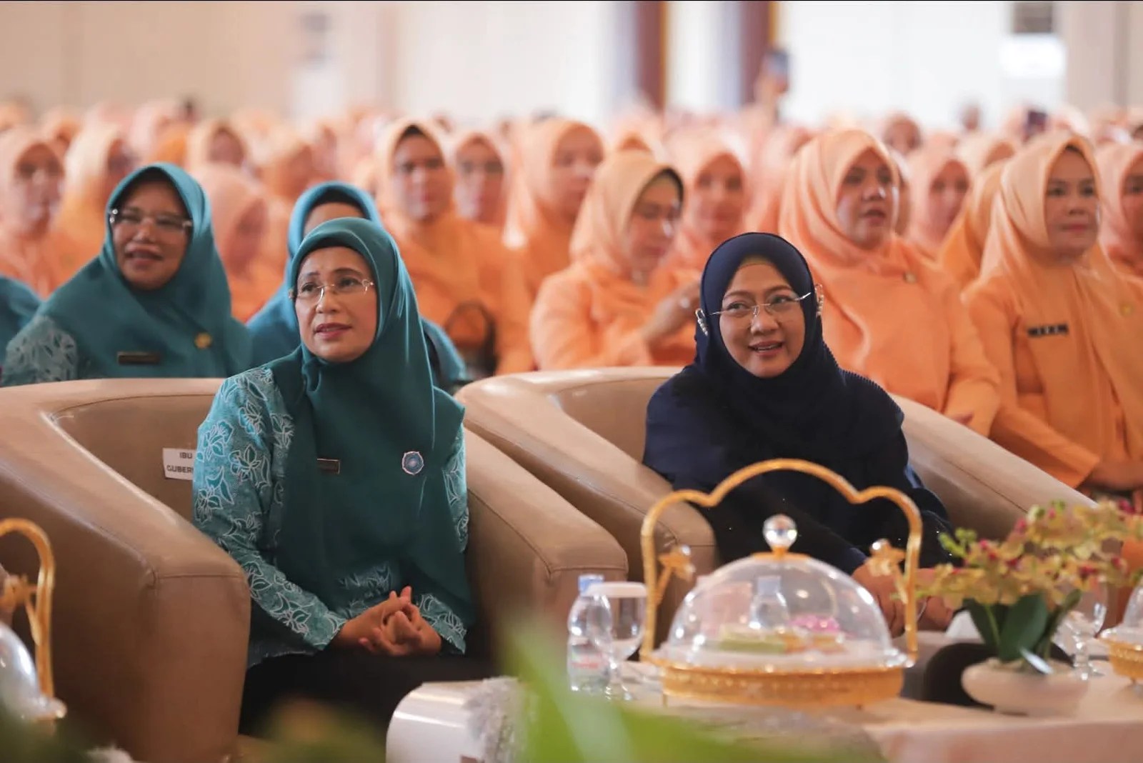 Tiga Agenda Penguatan DWP Sultra Disorot Arinta di Seminar Perempuan, Pakar Neuroparenting Aisah Dahlan Jadi Narasumber