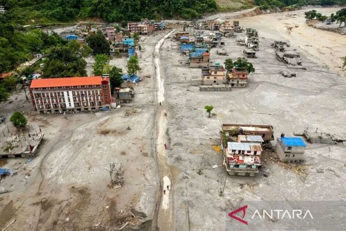Banjir Bandang Nepal Tewaskan 1.204 Orang, Pemerintah Indonesia Cek Keselamatan WNI di Sekitar Himalaya