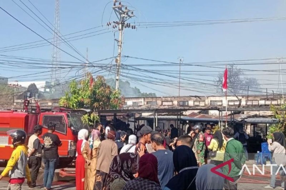 Kebakaran Asrama TNI Mattoanging Makassar Tak Ada Korban Jiwa, 19 KK Terdampak Rumah Dinas Hangus