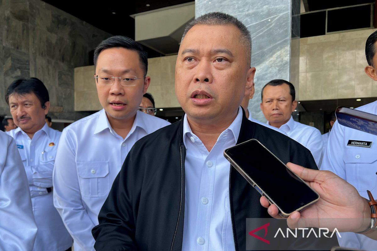 35 Izin Pesawat Asing Diterbitkan untuk Padamkan Karhutla Kalimantan, 36 Helikopter dari 8 Negara Dikerahkan