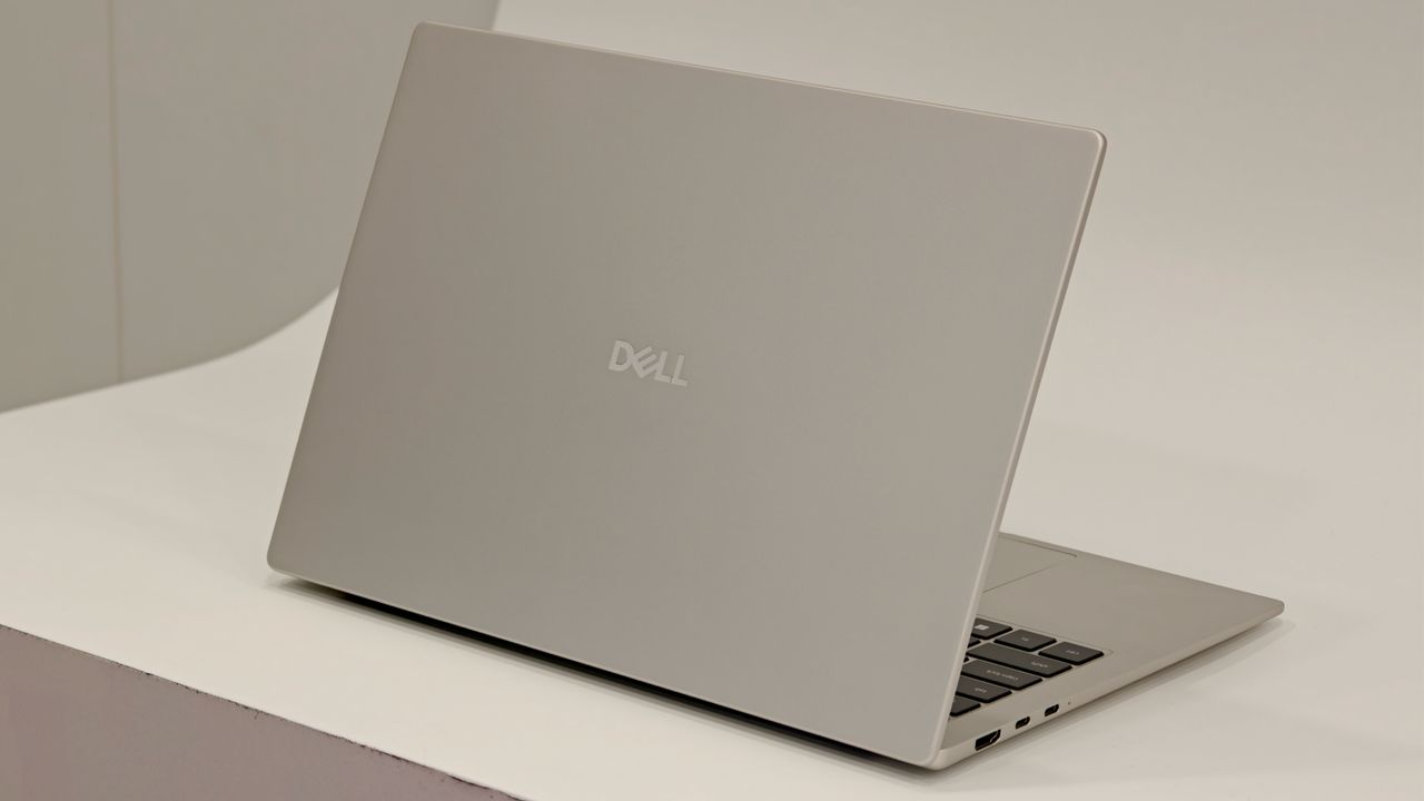 Dell 14S Resmi Meluncur, Laptop Pelajar Penantang MacBook Neo dengan Bodi Aluminium