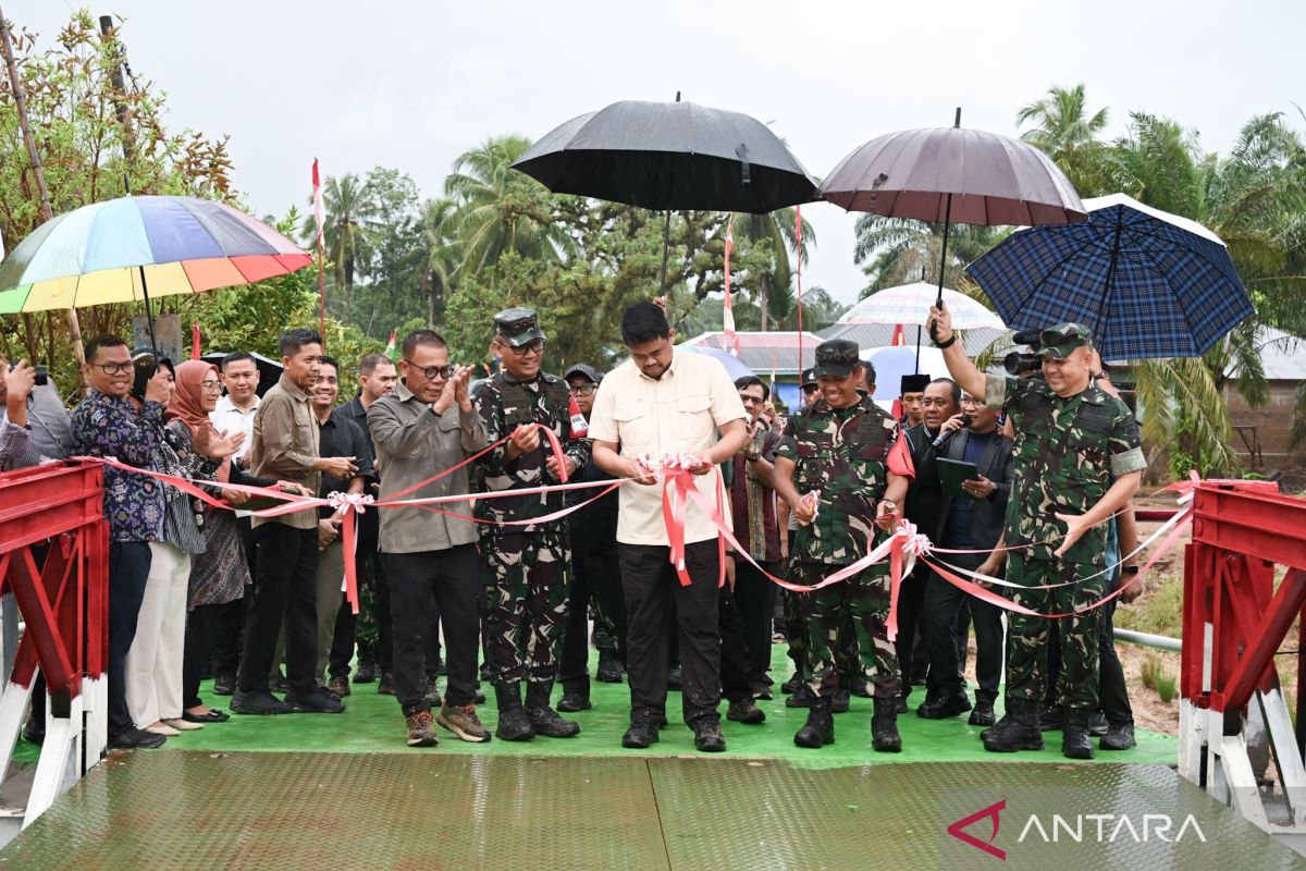 Jembatan Bailey Parjalihotan Diresmikan Gubernur Sumut, Buka Kembali Akses Dua Dusun di Tapanuli Tengah