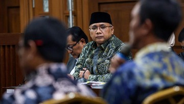Yaqut Cholil Qoumas Sebut Tak Pernah Perintahkan Kumpulkan Uang untuk Pansus Haji