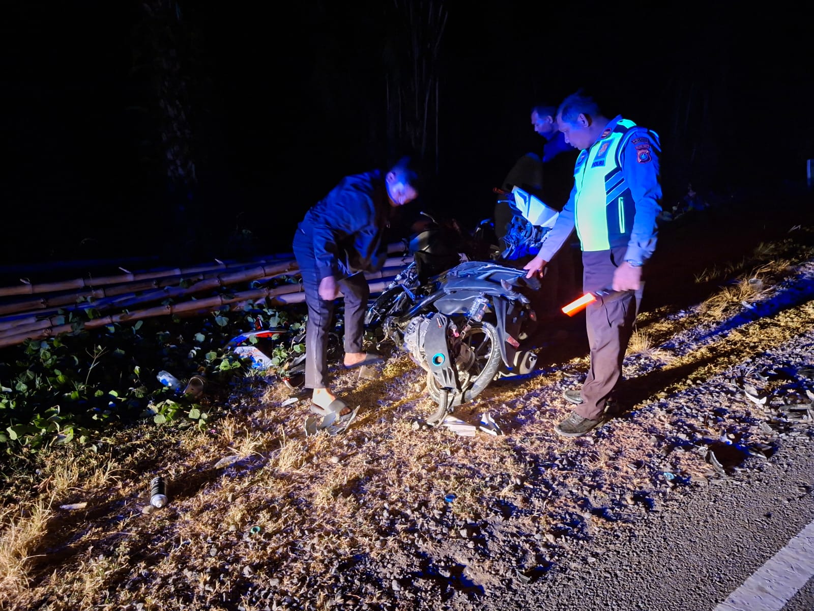 Kecelakaan Beruntun di Jalan Trans Sulawesi Pangale Mamuju Tengah, Dua Pengendara Tewas dan Dua Luka Berat