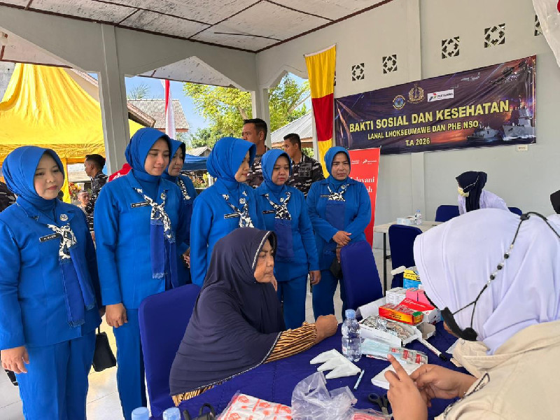 PHE NSO dan Lanal Lhokseumawe Gelar Bakti Sosial di Aceh Utara, 150 Nelayan Terima Pengobatan Gratis dan Sembako