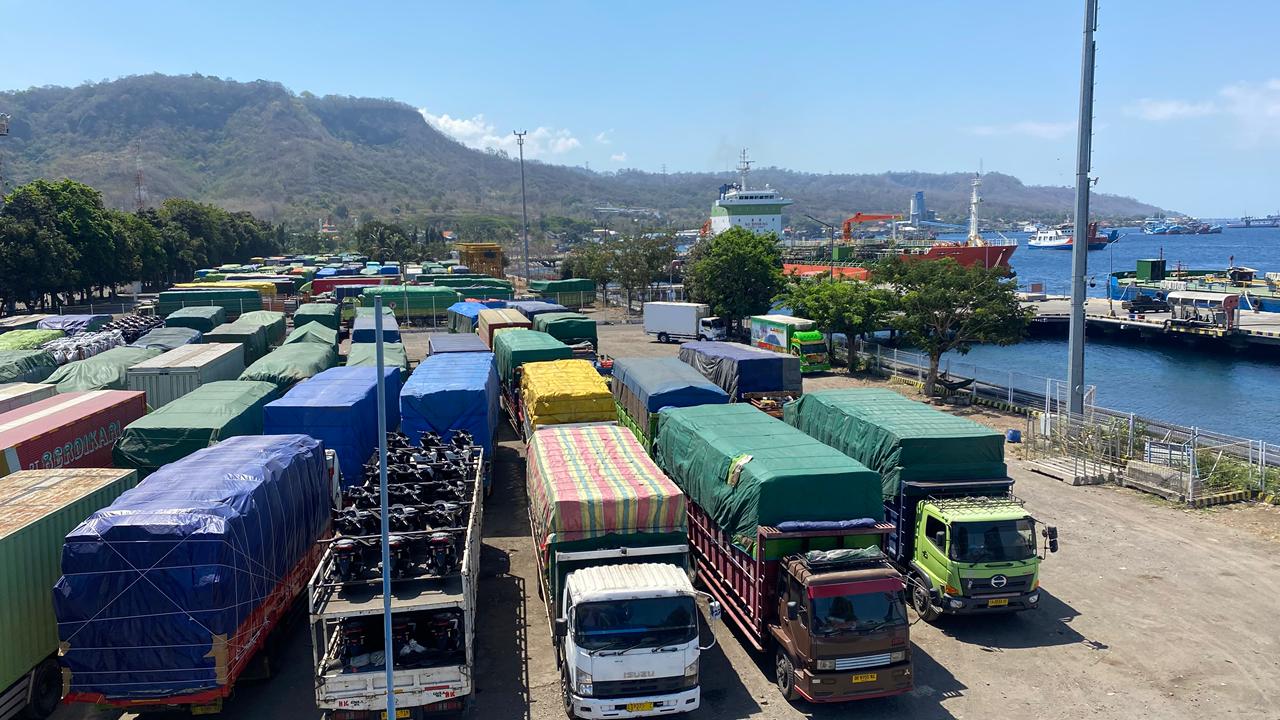 Pelindo Tanjung Wangi Buka Lahan Parkir 24.898 m², Target Truk Tak Lagi Ngantre di Jalan