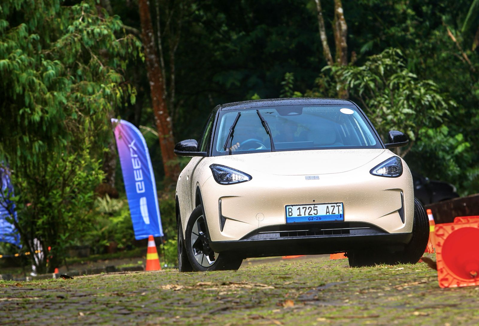 Harga OTR Geely September 2026: EX2 EV Rp239 Juta, EX5 & Starray PHEV