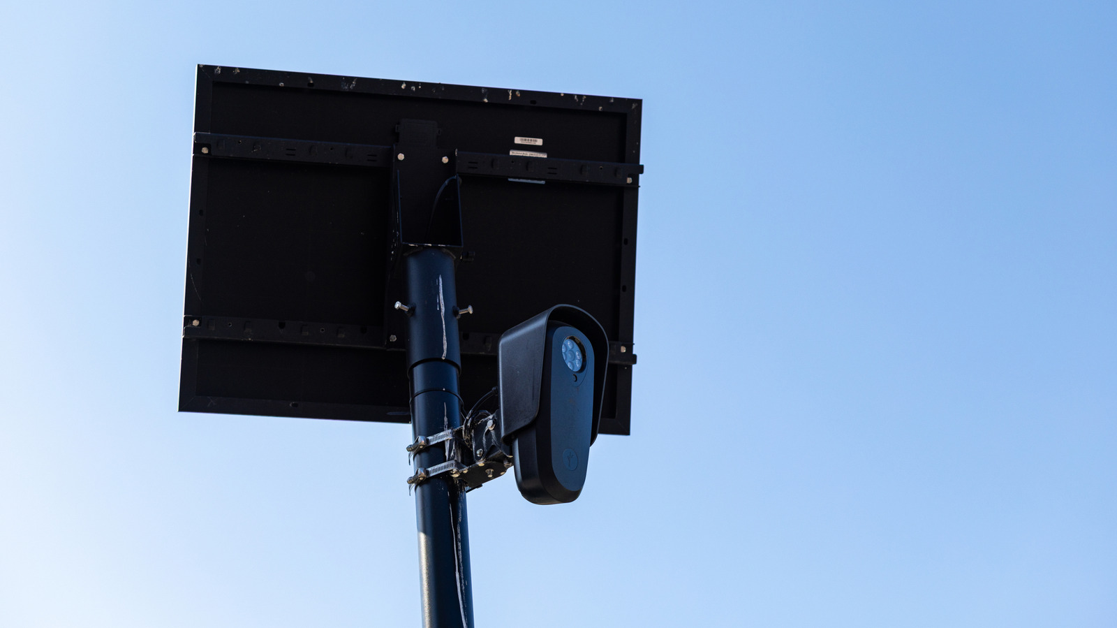 Florida Resmi Larang Kamera ALPR di Jalan Negara Bagian, Flock Safety Terkena Imbas Regulasi Baru