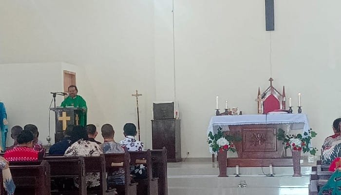 Misa Jumat Pertama di Sikka, Pengelola Kopdit Pintu Air Diminta Perbarui Cara Melayani Anggota
