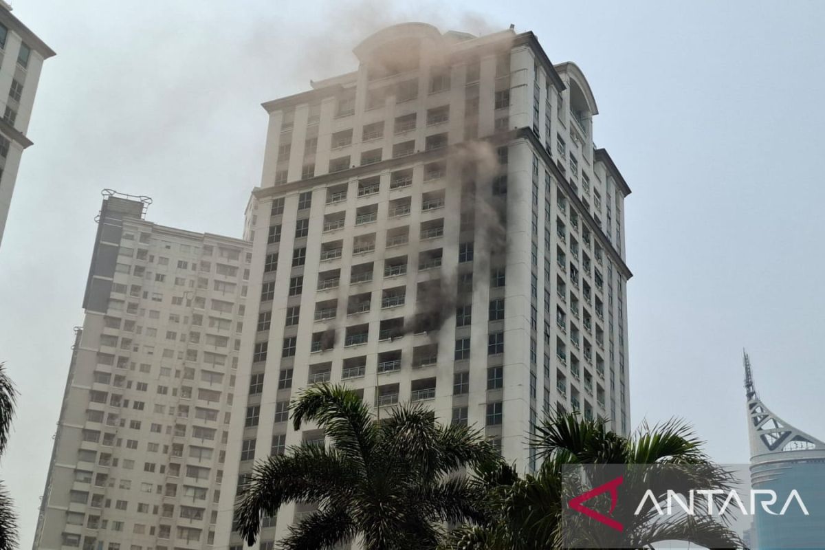 33 Penghuni Apartemen Pavilion Tanah Abang Dievakuasi Imbas Kebakaran Shaft Kabel Termasuk Bayi dan Lansia
