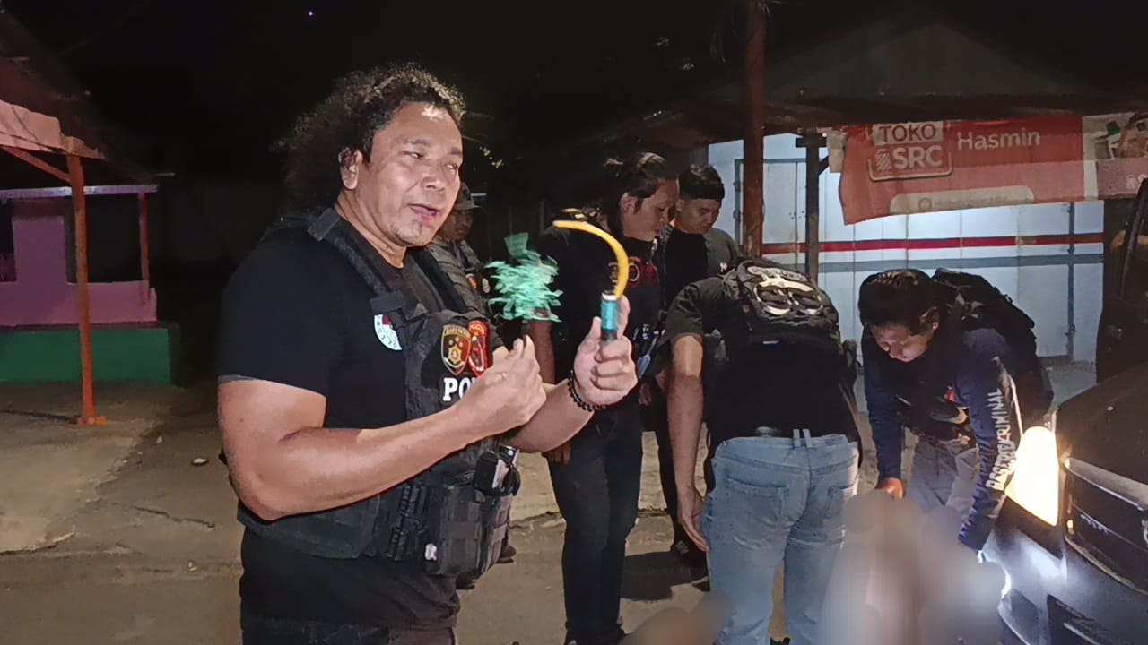 Tim Tarsius Polres Bitung Amankan Remaja Bersenjata Panah Wayer di Kompleks Nabati, Sita 2 Bilah Mata Panah
