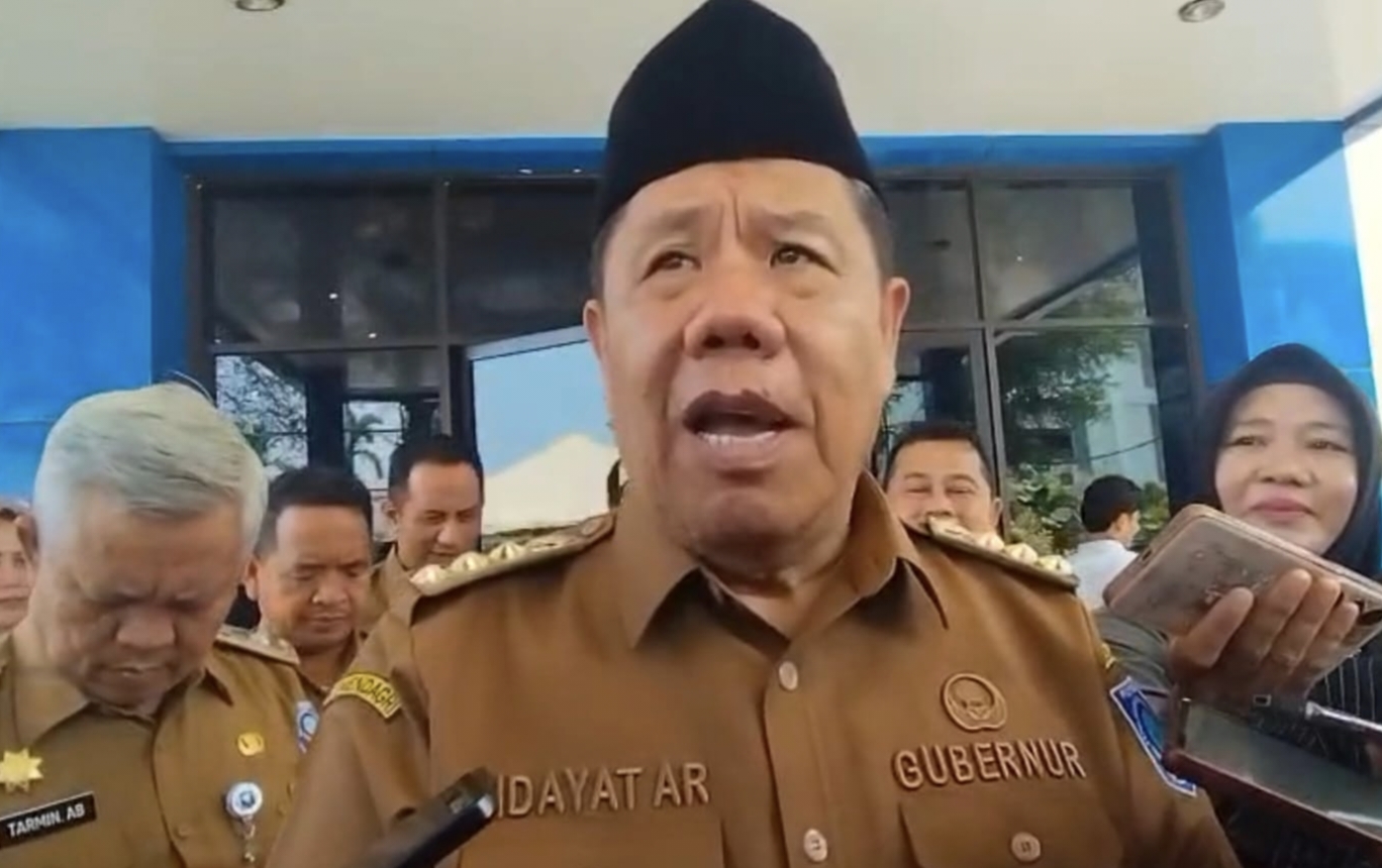 Gubernur Babel Hidayat Arsani Sumbang Rp50 Juta dari Kantong Pribadi untuk Unmuh di Sidang Senat ke-15