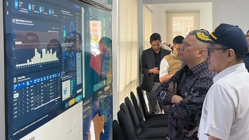 Erupsi Gunung Anak Krakatau Ganggu 1.558 Penerbangan di 8 Bandara