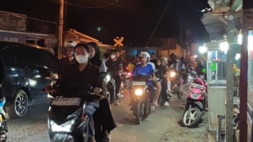 Kemenkes Keluarkan SE Soal Abu Vulkanik, Ini Panduan Berkendara Motor yang Aman