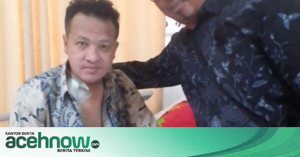 Perwakilan IWO Pidie Jaya Jenguk Ketua PW IWO Aceh Chairan Manggeng di RSUDZA Banda Aceh