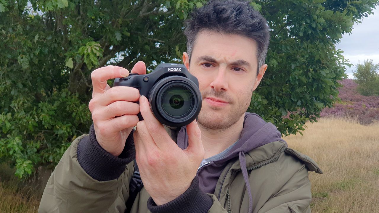 Kodak PixPro AZ653 Review: Bridge Camera 65x Zoom Rp 7 Jutaan
