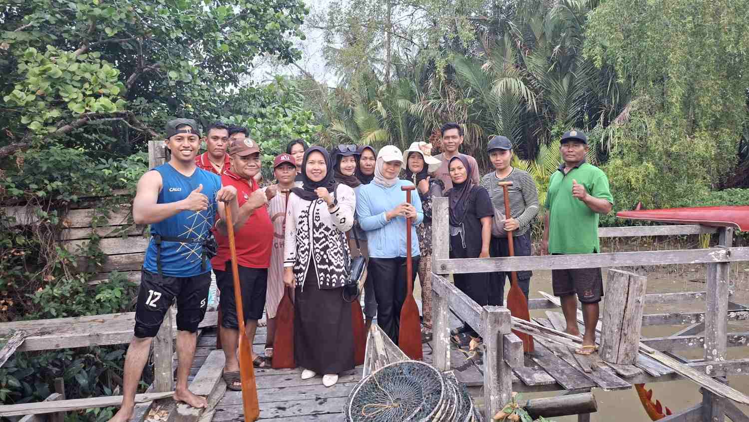 KONI Seruyan Pantau Langsung Latihan Dayung Atlet PORPROV XIII di Sungai Seruyan, Targetkan Hasil Maksimal