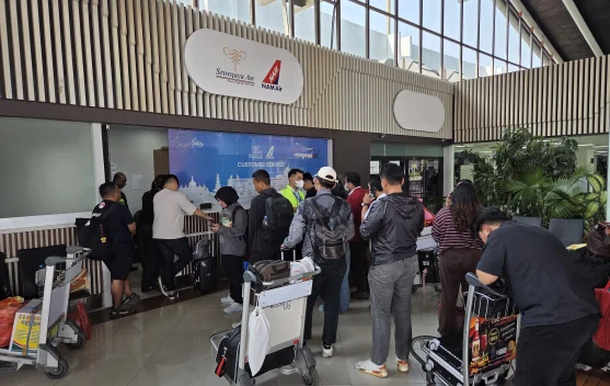 Erupsi Anak Krakatau Tunda Penerbangan ke Bangka Belitung, Penumpang Rela Bolak-balik Bandara Soetta demi Kepastian