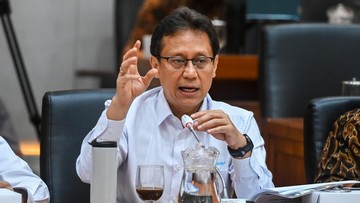 Menkes Imbau Warga Terdampak Abu Vulkanik Krakatau Tak Keluar Rumah Selama Sepekan