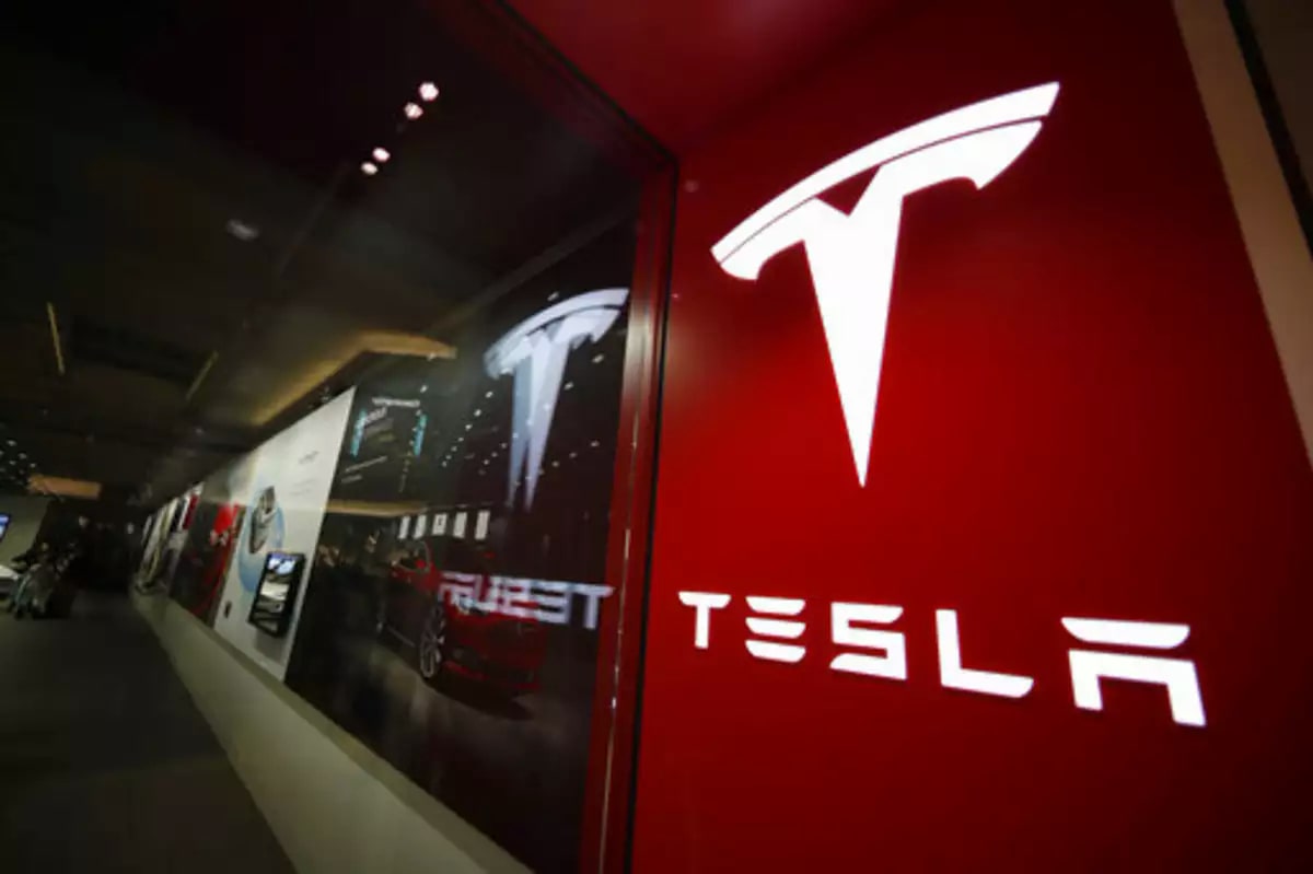 Saham Tesla Tertekan Usai Laporan Keuangan Q2 2026, Belanja AI Capai US$5,8 Miliar