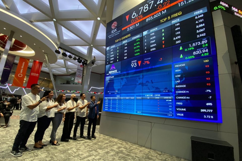 DOOH Pindah Haluan ke Ekosistem AI, Bidik Bisnis Data Center hingga PLTS