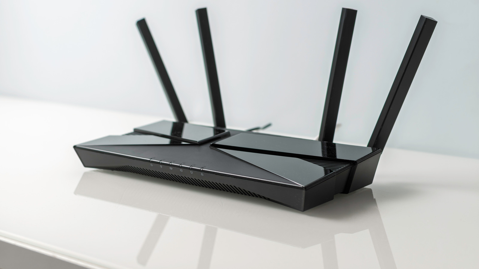 Router Wi-Fi Tri-Band vs Dual-Band: Beda Frekuensi dan Kebutuhannya